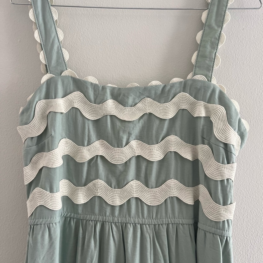 Green and White Striped Dress - Picture 2 of 8